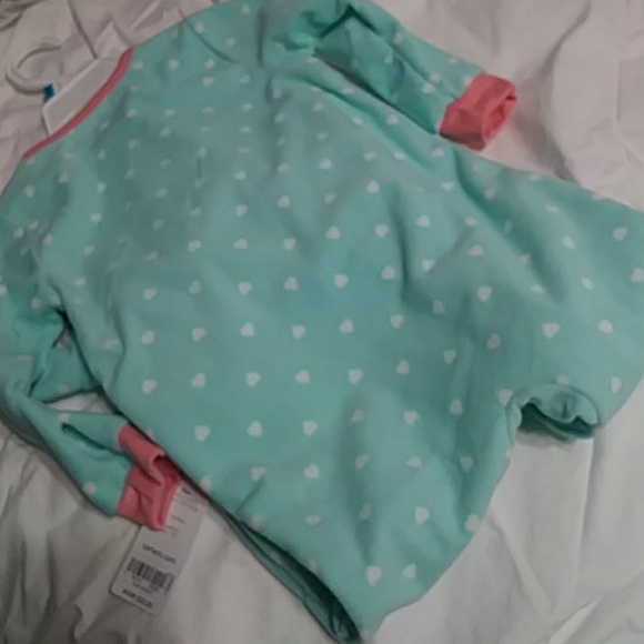 Carter's Fleece Sleeper NWT has feet - Picture 2 of 2